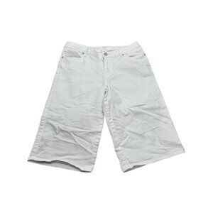 N62 Signature Fit Bermuda White Shorts Size 12 Cotton/Polyester/Spandex